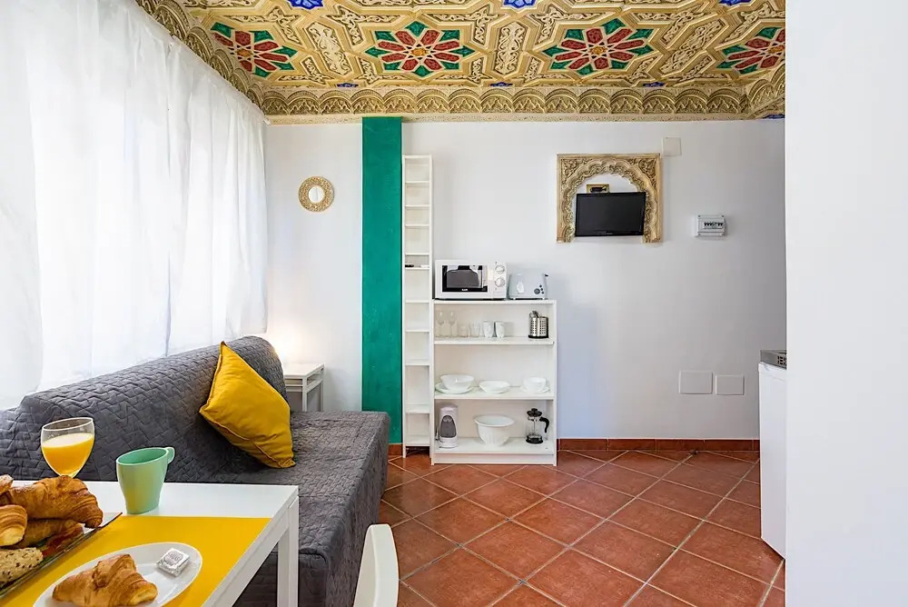 Casablanca Studio Citycenter - Adults Only