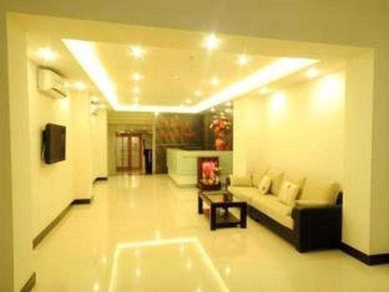 Lucky Residence Suites