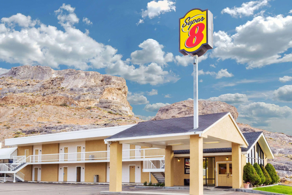 Super 8 Wendover