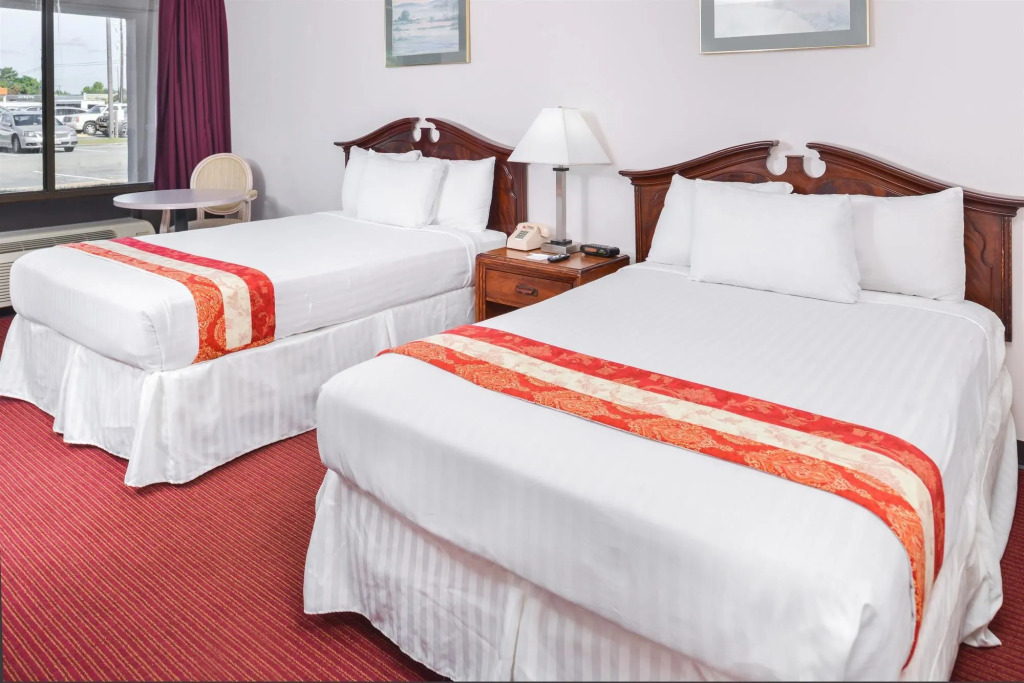 Americas Best Value Inn - Williamsburg/Lightfoot Area