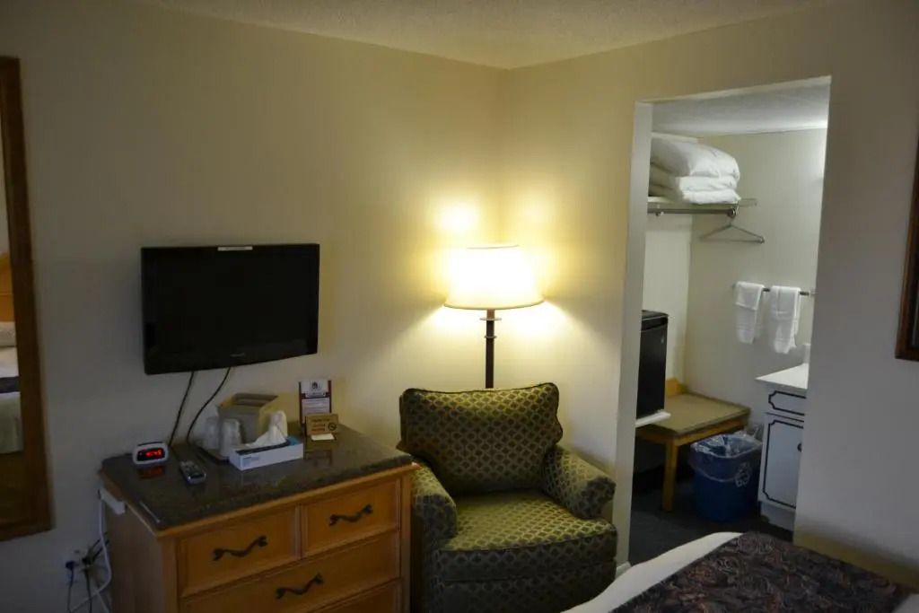 The Ship Motel