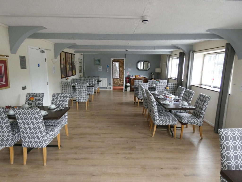 The Riverside Hotel