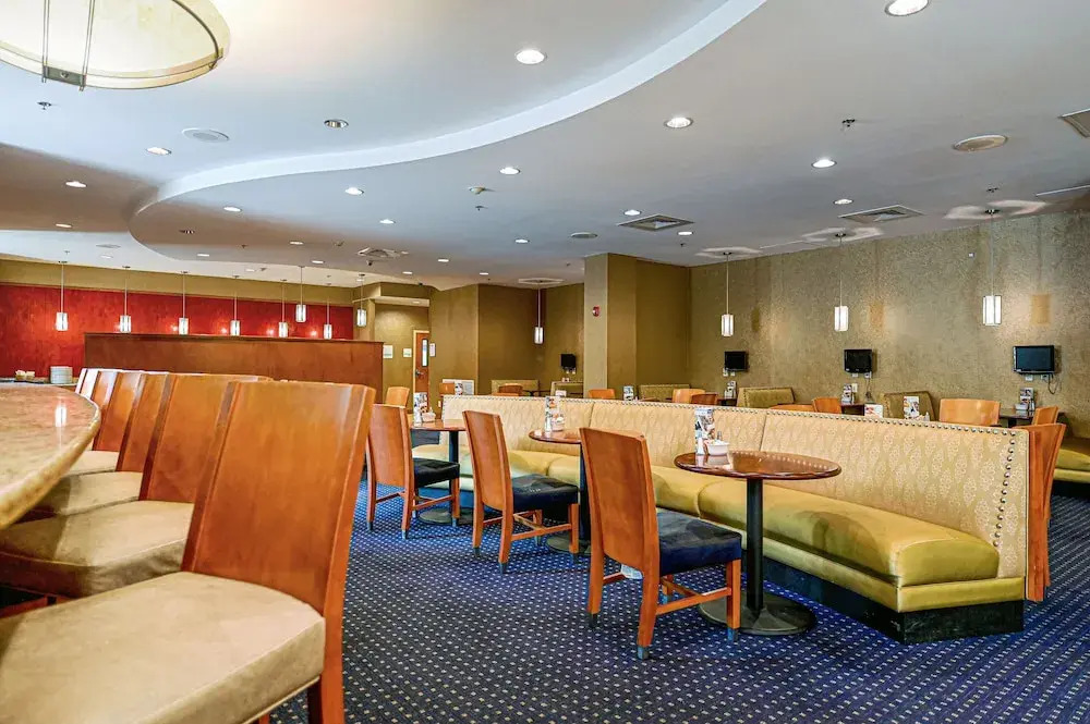 Delta Hotels by Marriott Colonial Heights