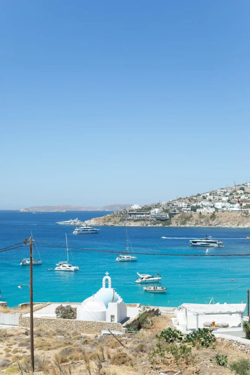 Seethrough Mykonos Suites