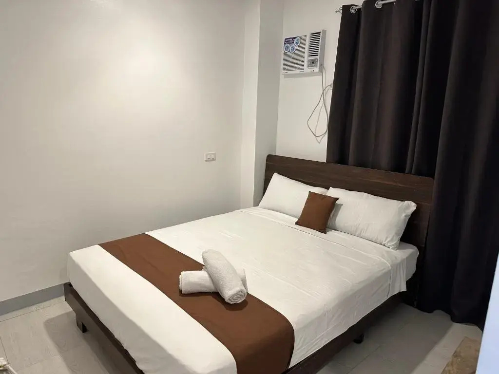 Aden Hotel