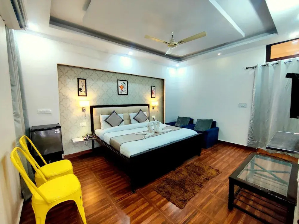 D Hotels n Resorts
