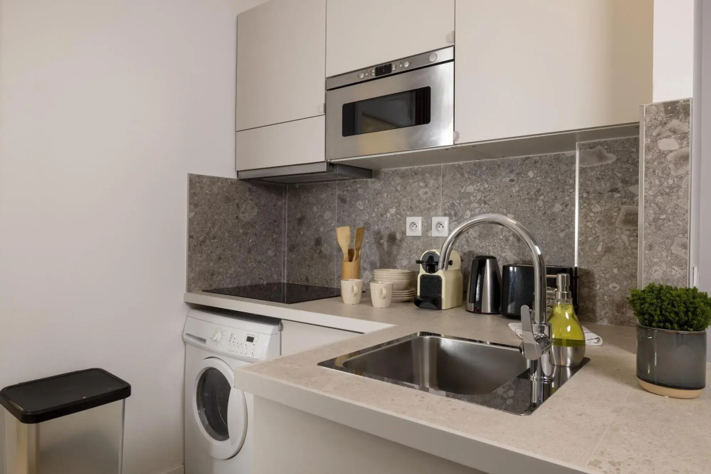 Yuna Blanche - Serviced Apartments