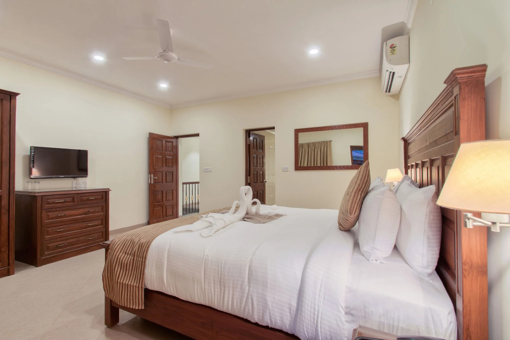 Seashell Suites and Villas - Candolim Goa