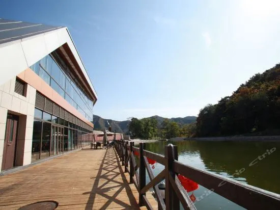 Jinchao Yuma Yaji Mountain Forest Hotel