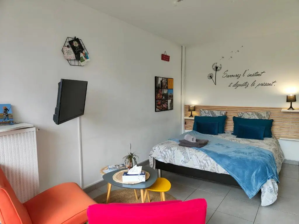 Le Garden Central Studio