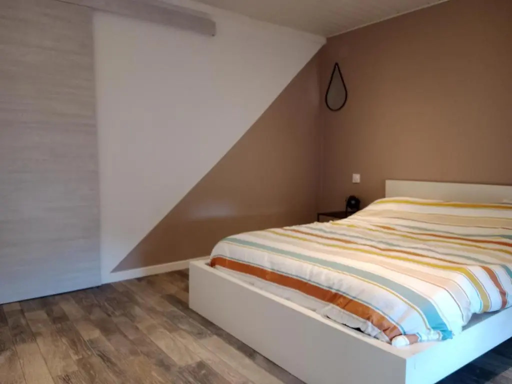 Pounette, appartement T2, centre thermes Luxeuil