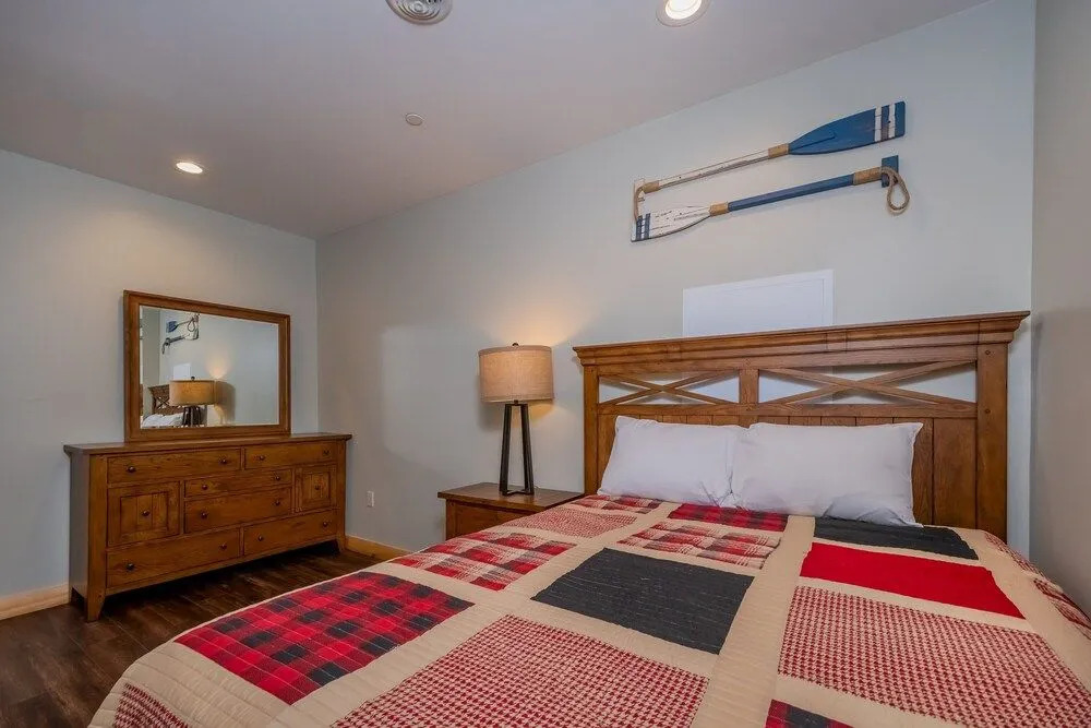 CJs Mountain Lodge