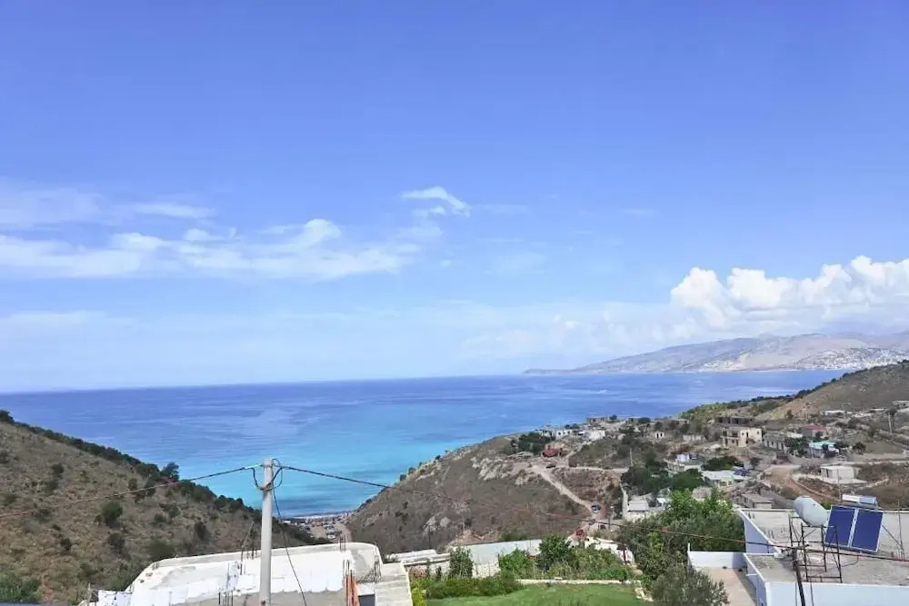 SEA & LAKE VIEW VILLA