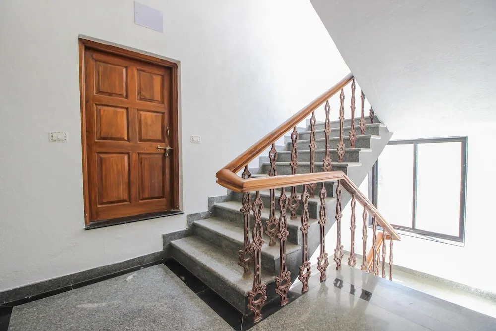 OYO 11012 Home Peaceful 1BHK Nerul