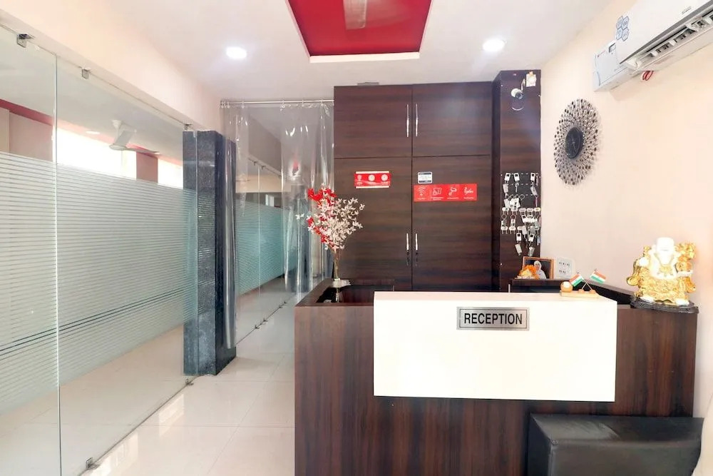 OYO 19034 Shree Vishnu Residency