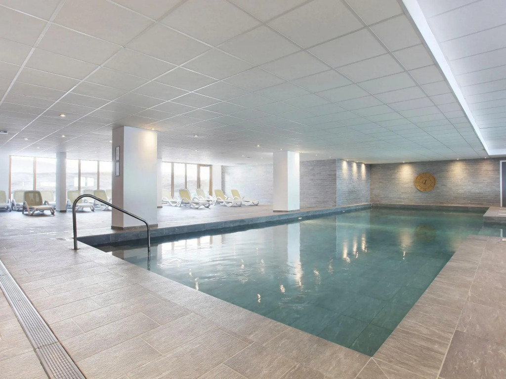 Modern apartment on the slopes in the extensive Paradiski