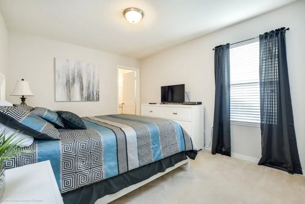 Compass Bay 5132