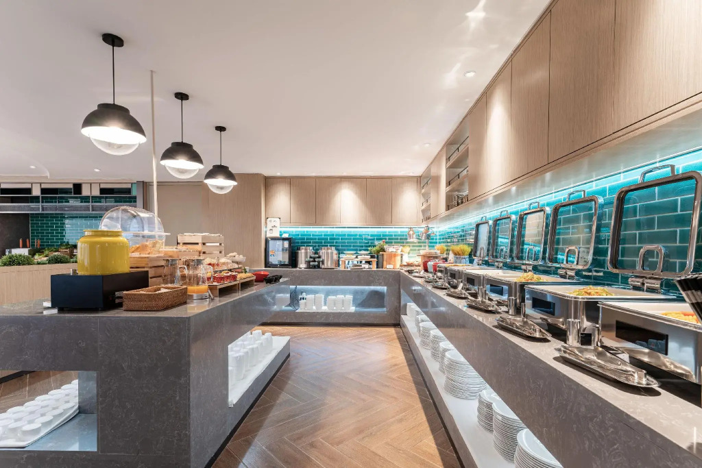 INZONE GARLAND SELECTION Hotel (Laiwu Luzhong East Avenue INZONE Mall)