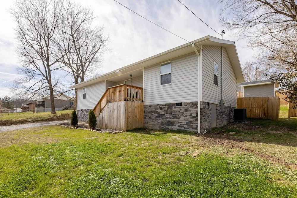 Pet-friendly Digs w/ Fire Pit & Large Yard