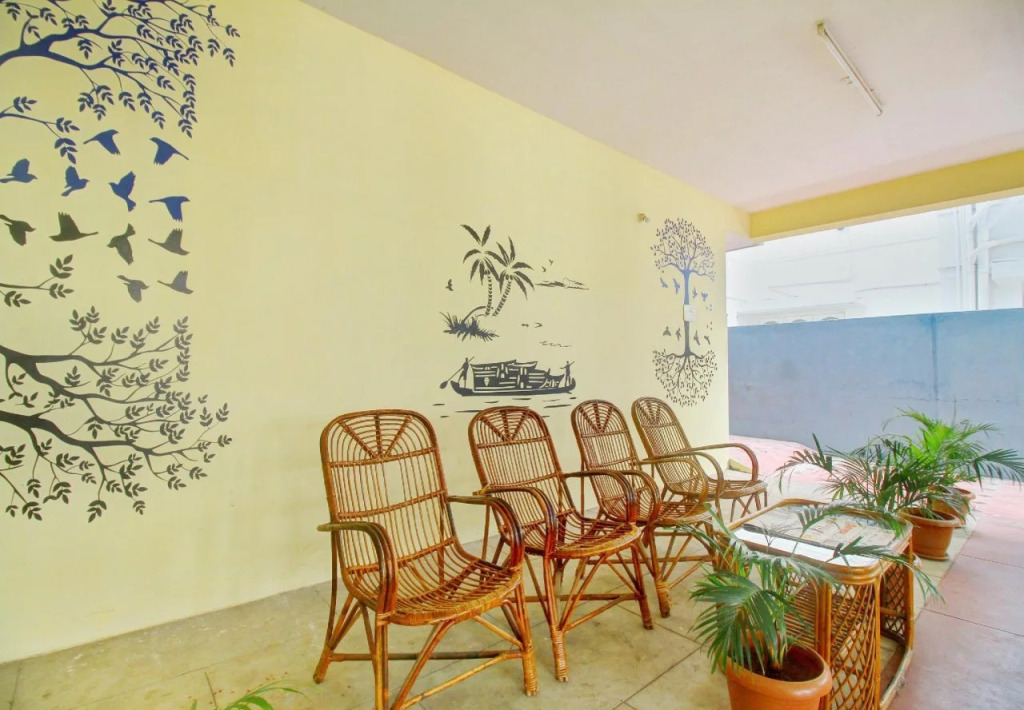 OYO 6732 Dheeran Residency