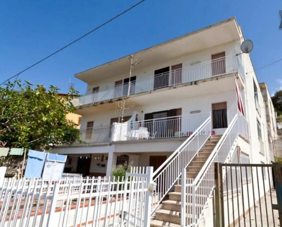 House With 4 Bedrooms in Alcamo, With Wonderful sea View, Furnished Te