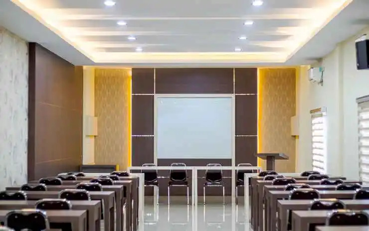 New Holie Hotel