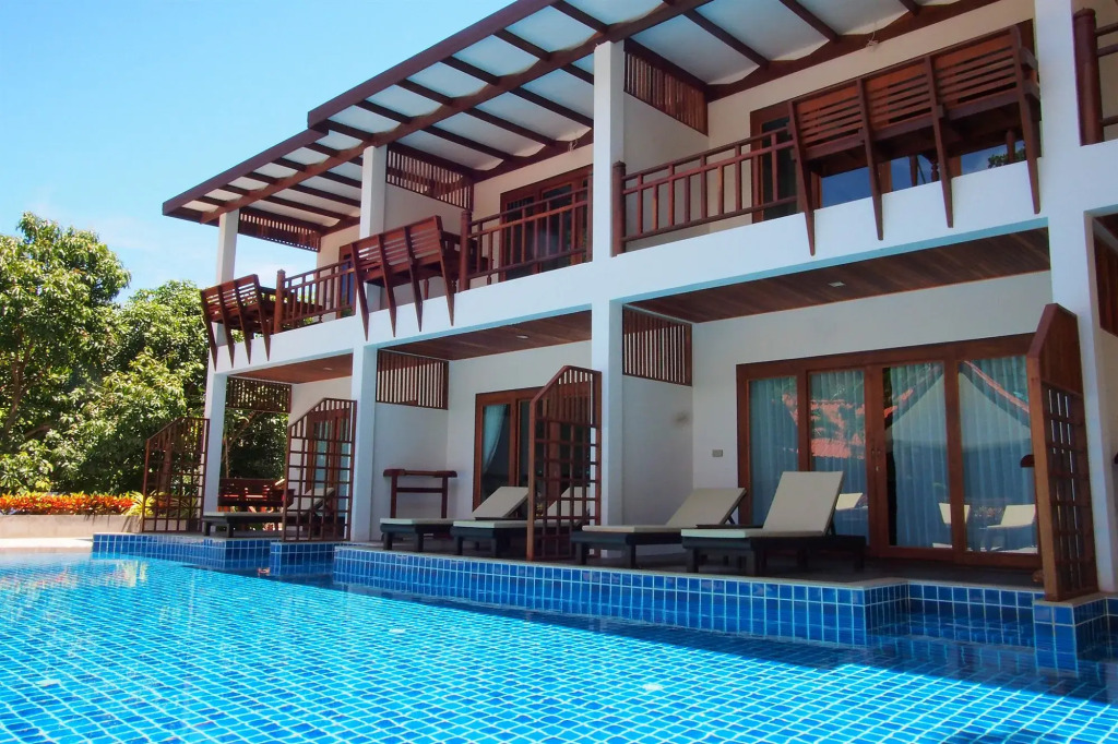 Blue Diamond Resort