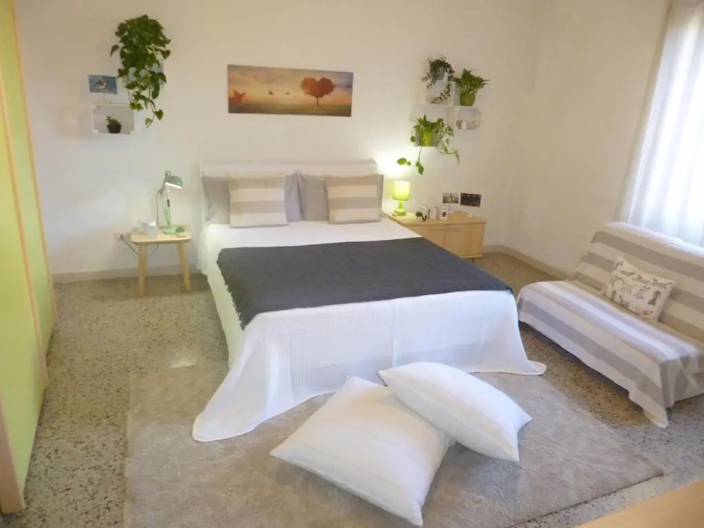 EcoBoutique house, wi-fi fiber - free car parking