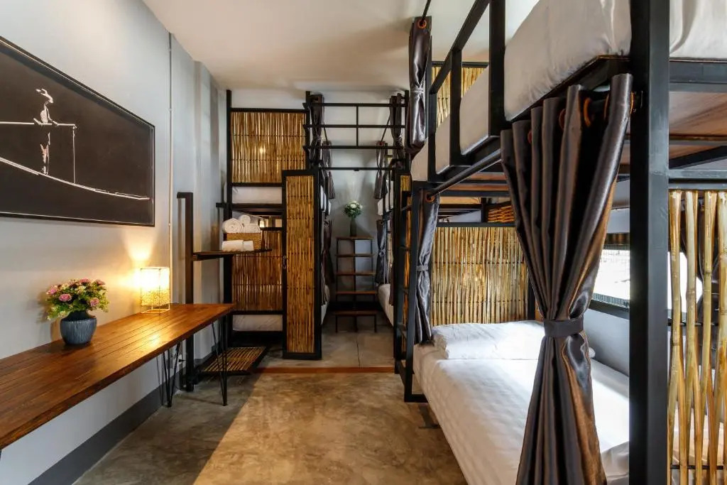 Hostel One Art and Gallery