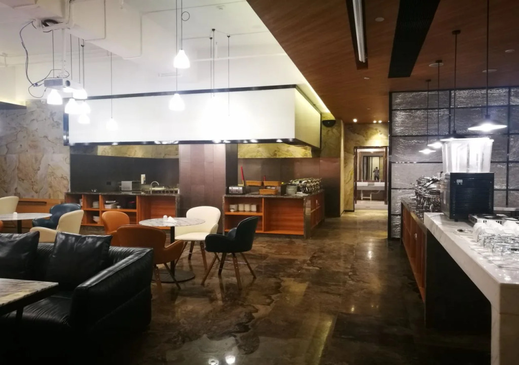 Ueasy Hotel