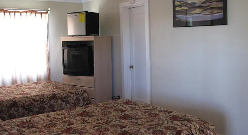 Budget Inn