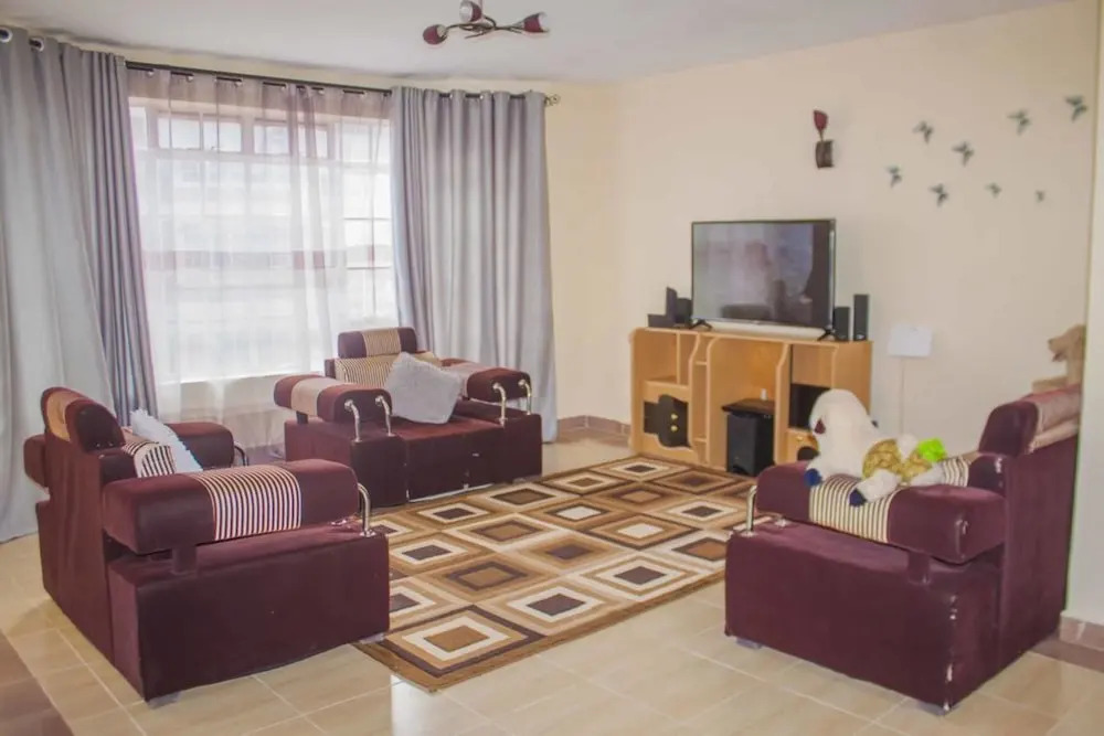 Henny Airport Homestay