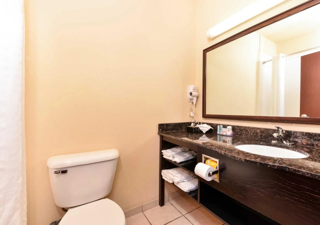 Express inn & suites