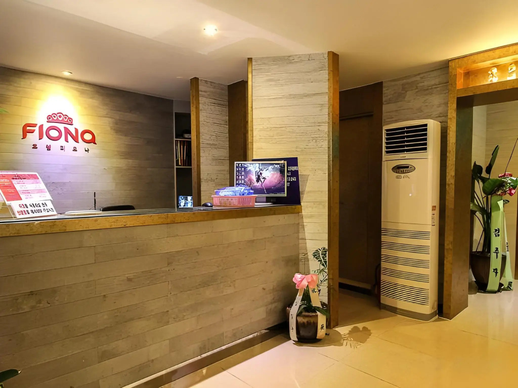 Fiona Hotel
