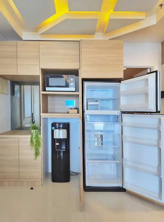 Amethyst By SanLiving - 3BR & 1 Maid Room - Central Park Mall