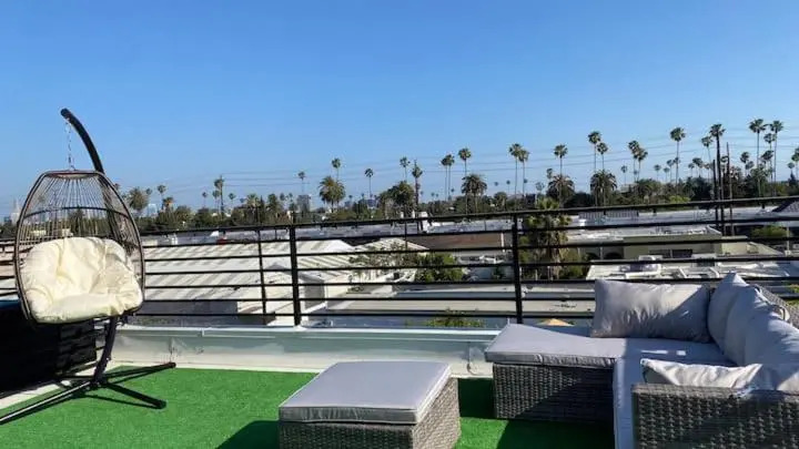 3 bd Townhome with Private Rooftop