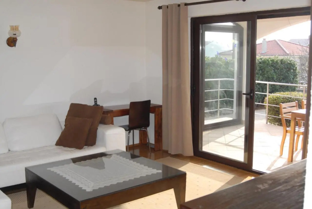 Apartments Karabaic