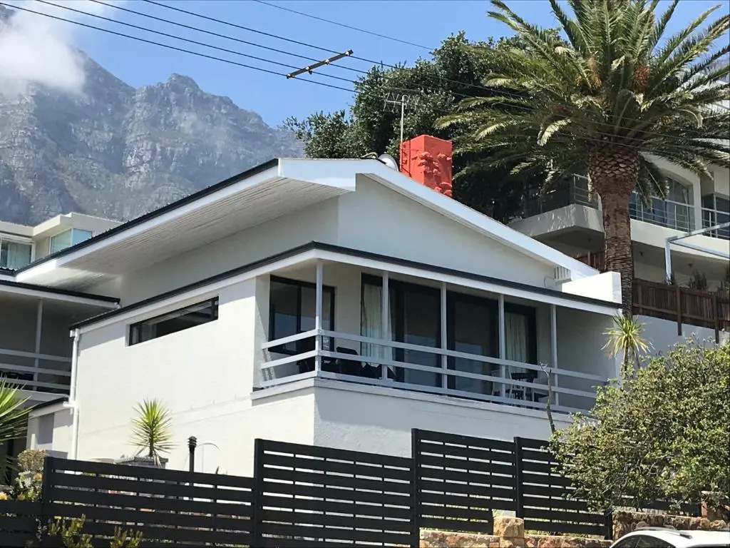 51 On Camps Bay