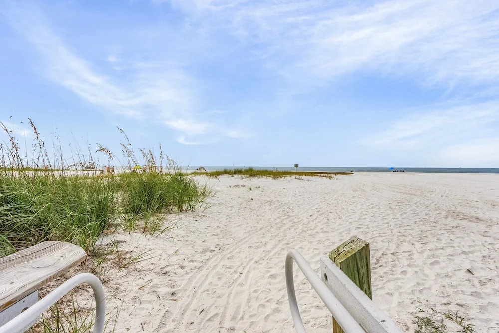 50 Gulf Beach Rd - Unit 1 1 Bedroom Home by RedAwning