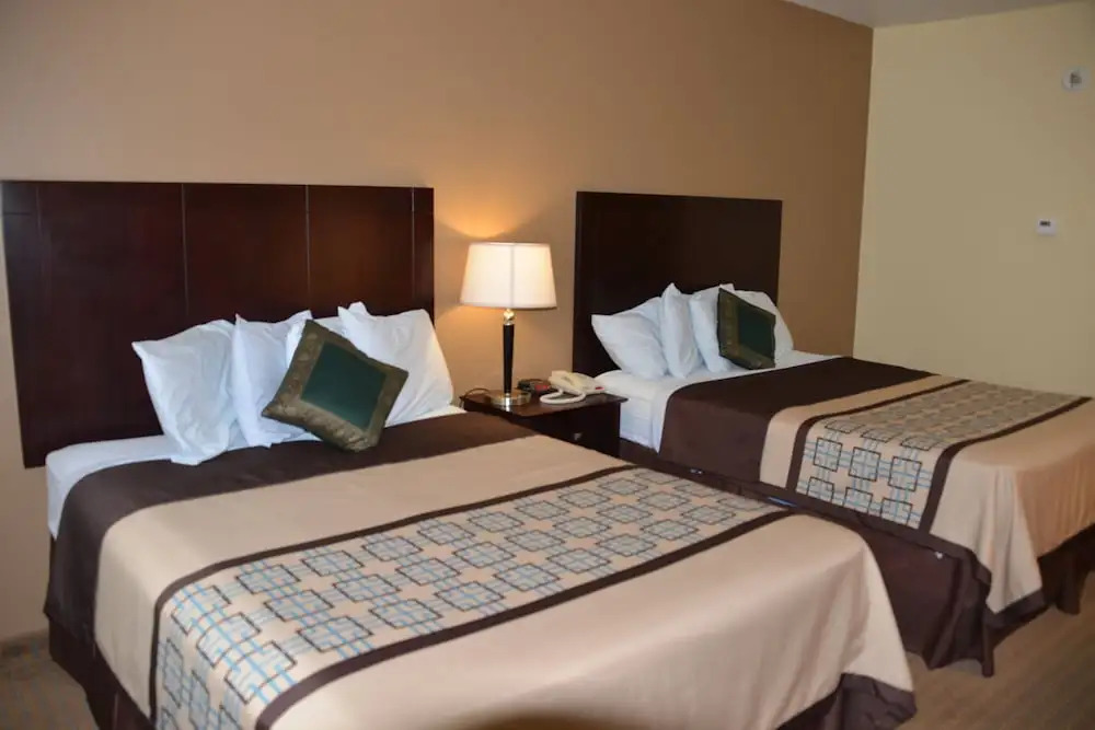 Irish Inn and Suites