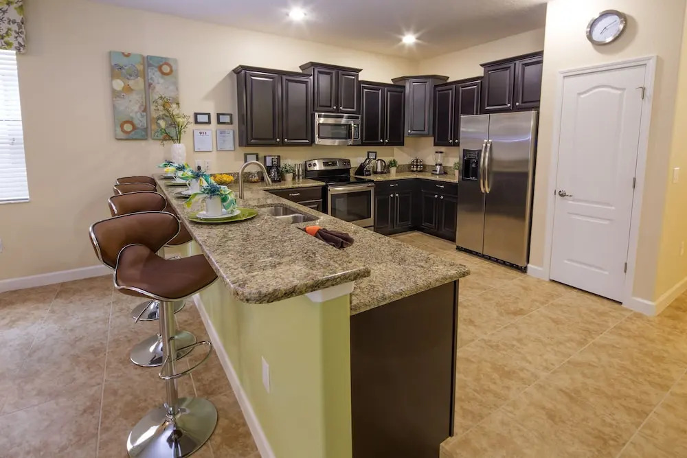 Disney Daze Villa - 5 bed Windsor Hills pool home