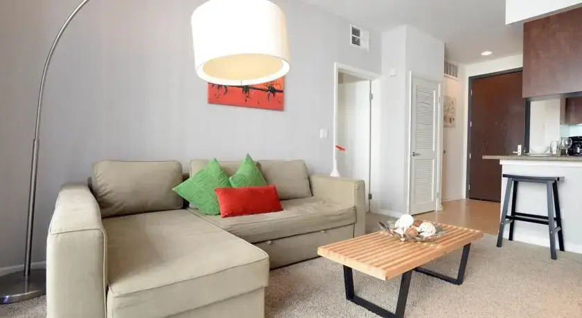 Beach City Suite