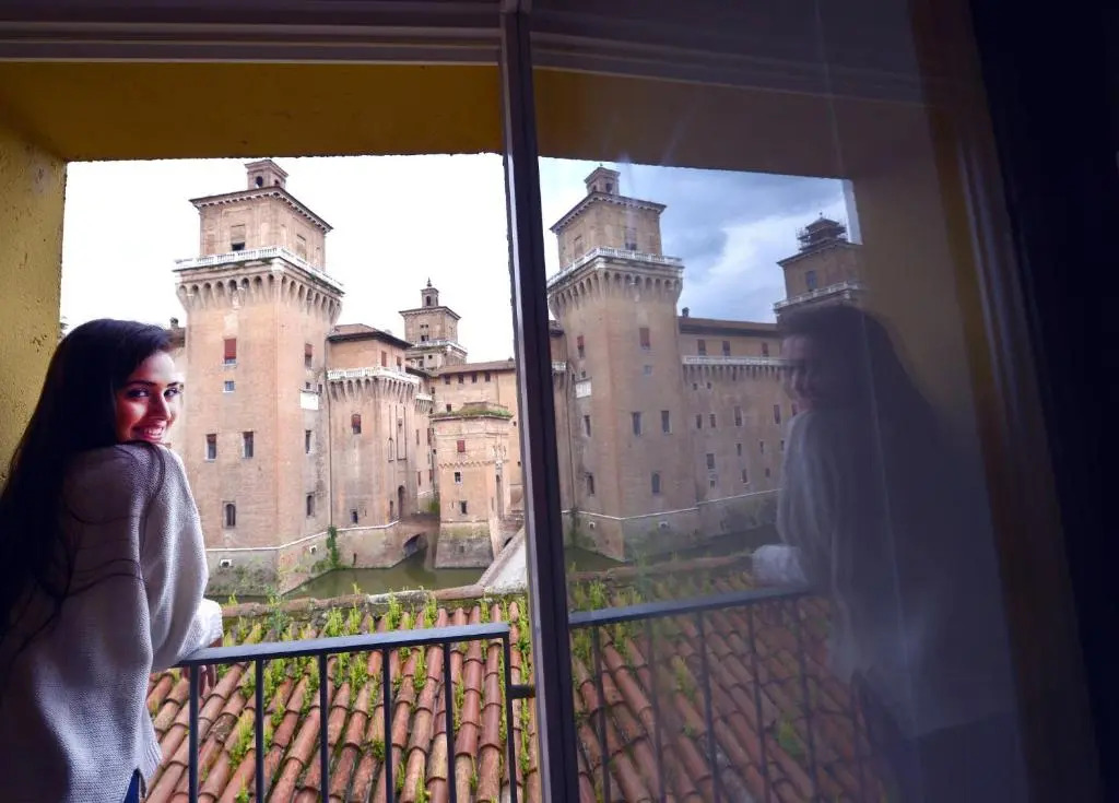 Отель Ferrara
