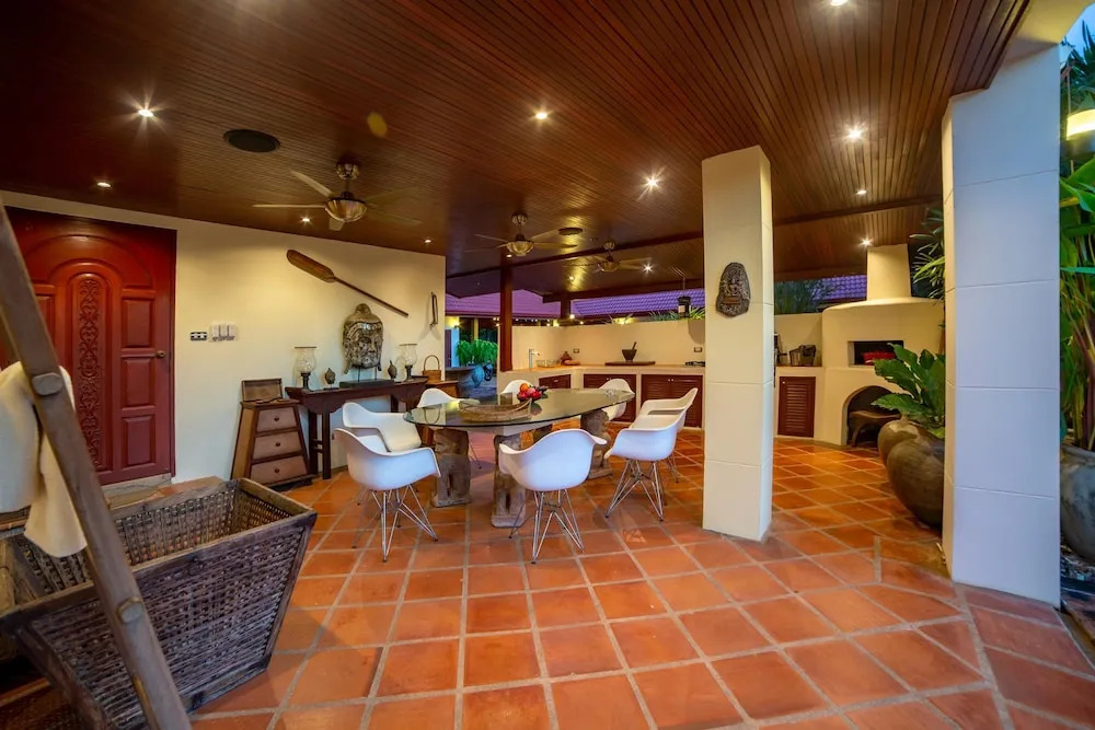 Tropical 6 Bedroom Villa Sanctuary