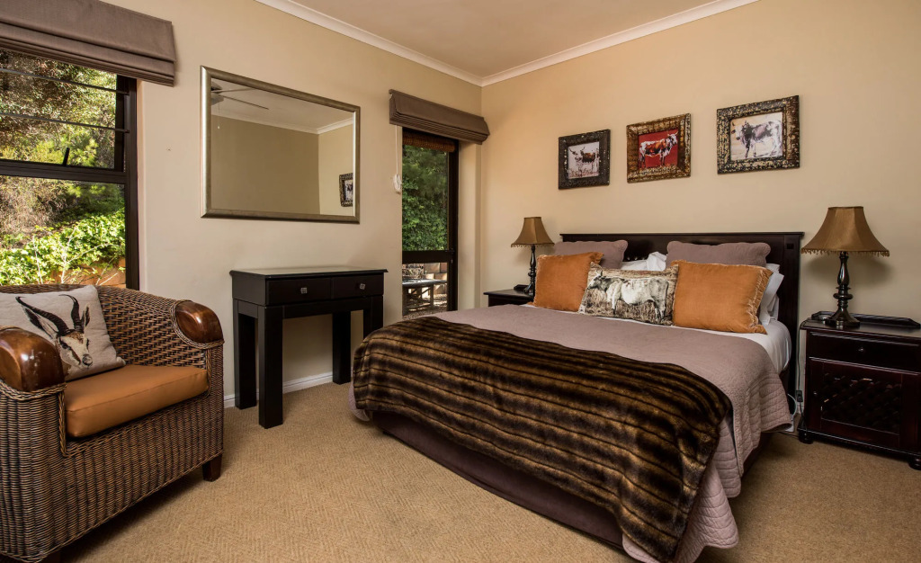 Whale View Manor & Spa