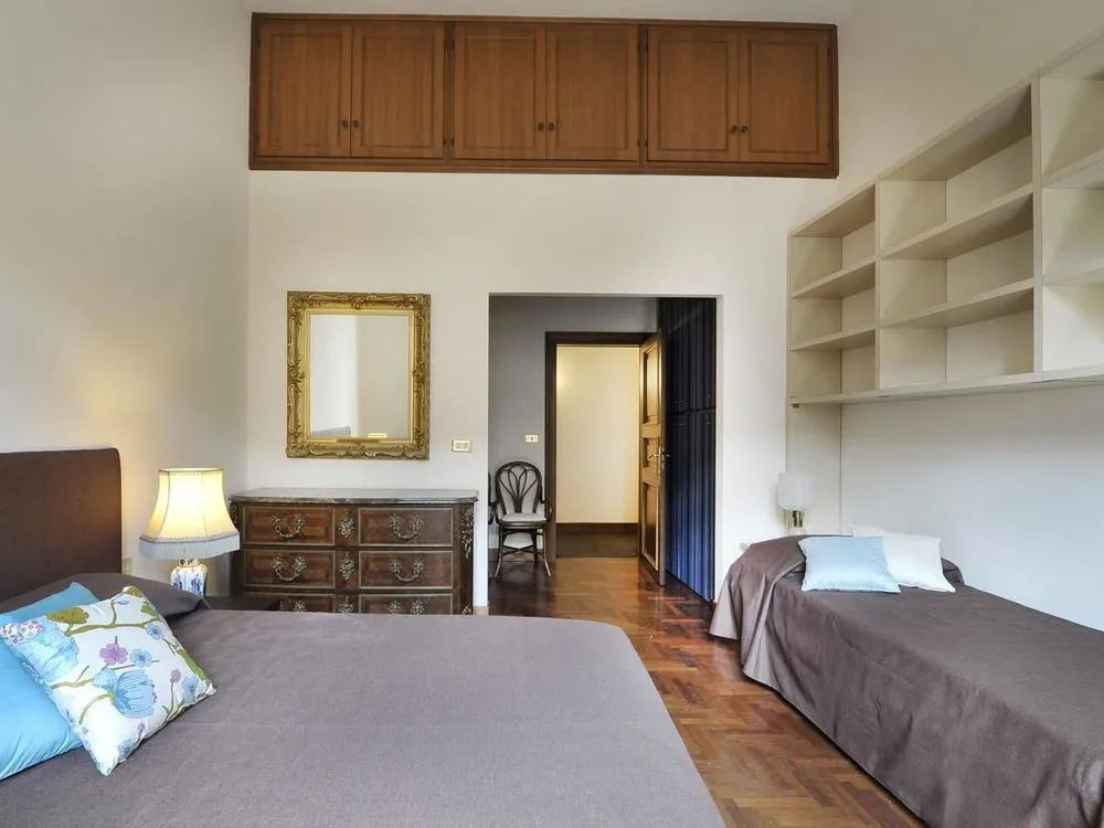 Strada Maggiore Apartment