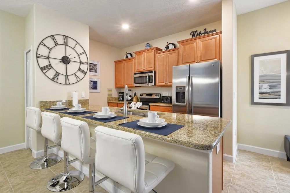 Storey Lake-5 Bedroom Townhome w/SplashPool-1602ST