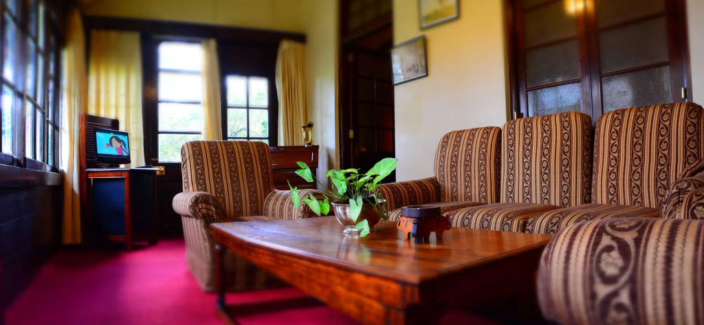 Bandarawela Hotel