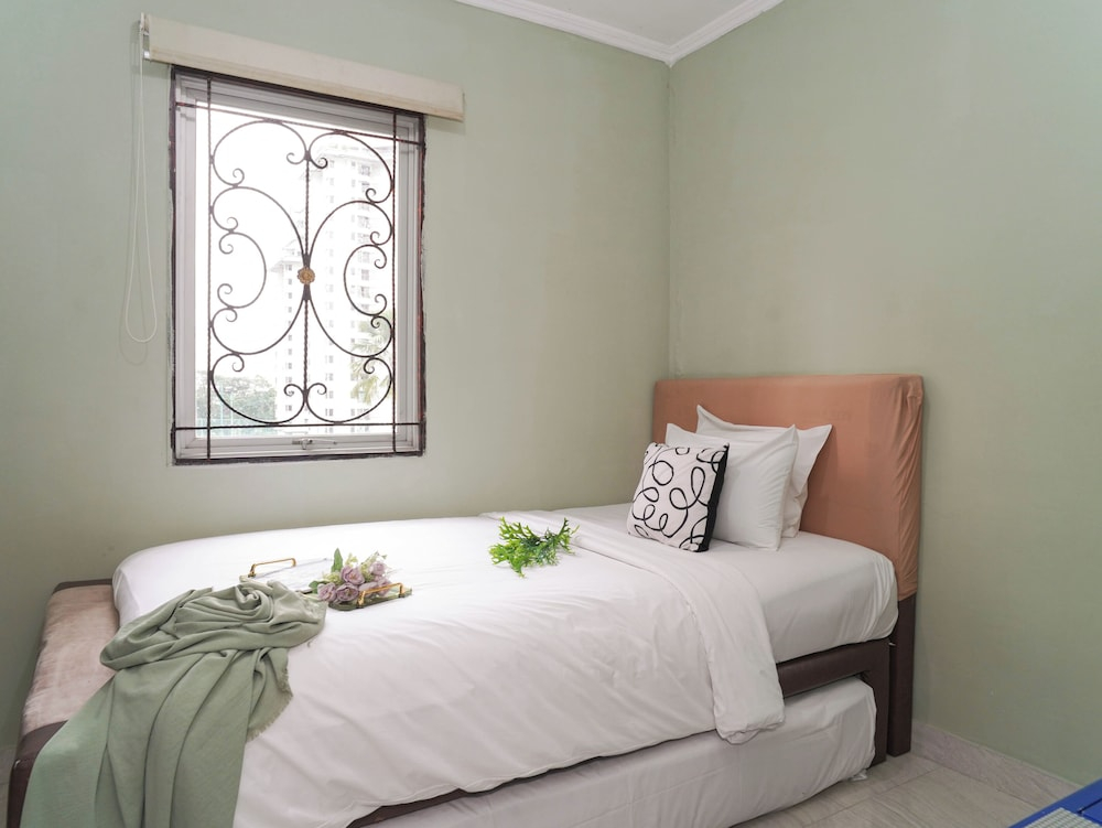 Pleasant 2Br For 4 Pax At Mediterania Palace Residence