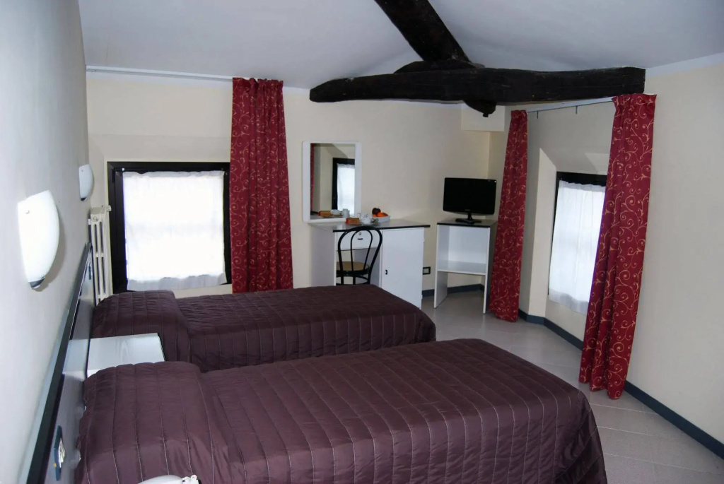Hotel Italia